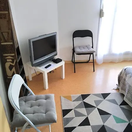 Studio Lumineux Proche Centre Et Plage Apartment